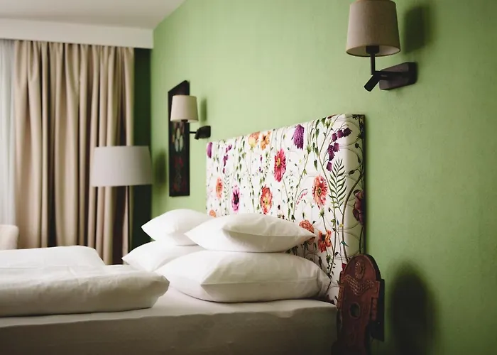 Otel Gut Stiluppe 4*