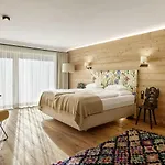 Отель Gut Stiluppe Майрхофен